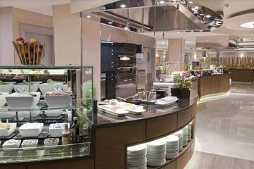 Breakfast buffet