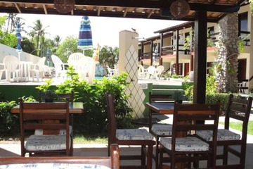 Poolside bar