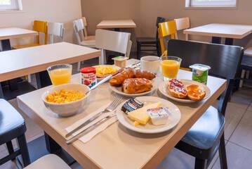 Breakfast buffet