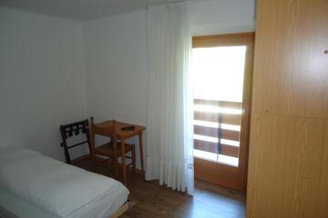 Photo 50