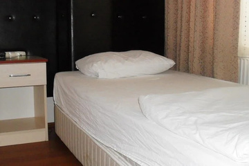 guest_rooms