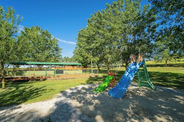 Children's play area - outdoor