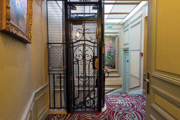 Elevator