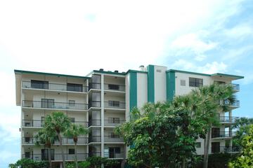 All Seasons Vacation Resort by Liberte