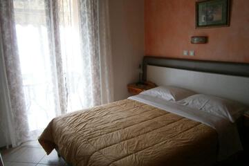 Photo 50