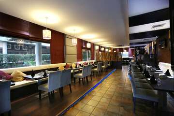 Food court
