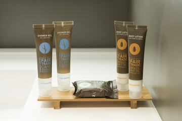 Bathroom amenities