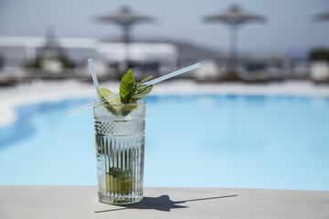Poolside bar