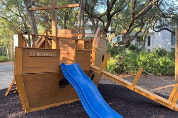 Children's play area - outdoor