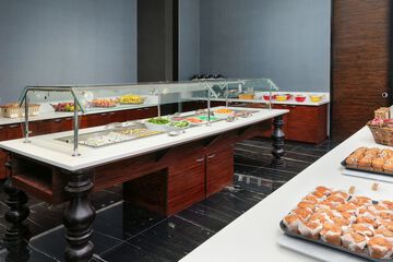 Breakfast/Coffee Service 53 of 63