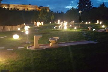 Mini-golf