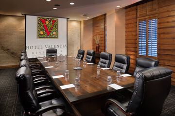 Meeting facility