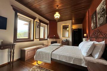 Photo 38