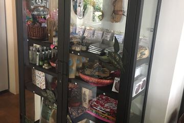 Gift shop