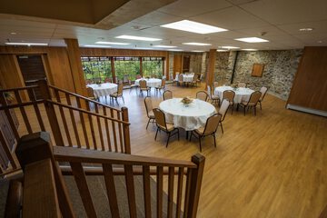 Banquet hall