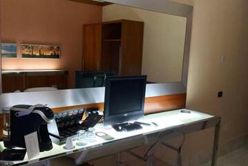 In-room business center
