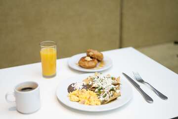 Breakfast meal