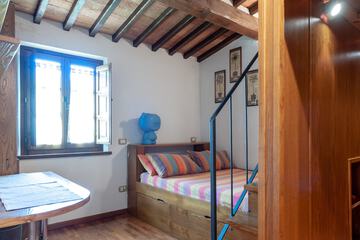 Children's theme room