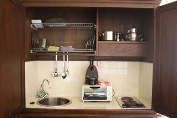 Private kitchenette