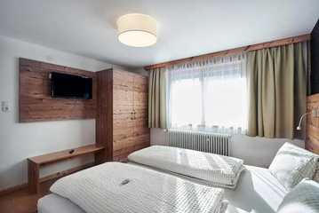 guest_rooms