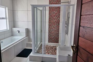 Photo 37