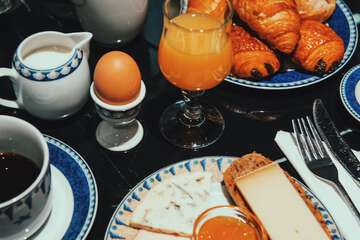 Breakfast meal