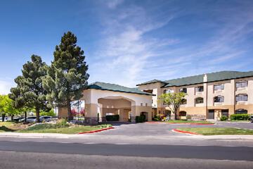 CASH REWARDS INN & SUITES