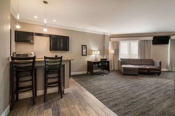 Room 43 of 65