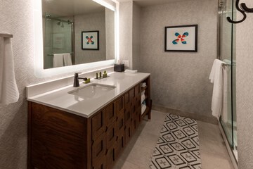 Bathroom shower