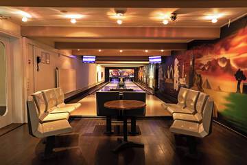 Bowling