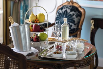 Room service - dining