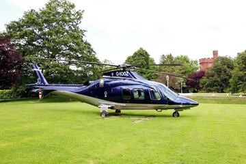 Helicopter/plane tours