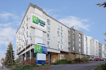 Holiday Inn Express Hotel & Suites SeaTac by IHG