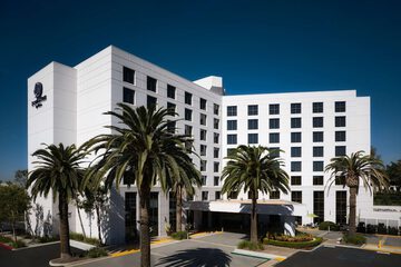 DoubleTree by Hilton Irvine - Spectrum
