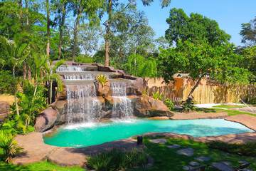 Pool waterfall