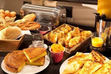 Breakfast meal