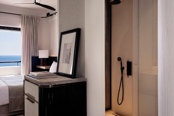 Minibar