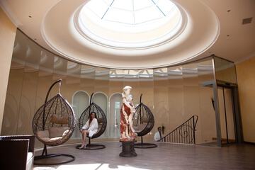 Spa reception