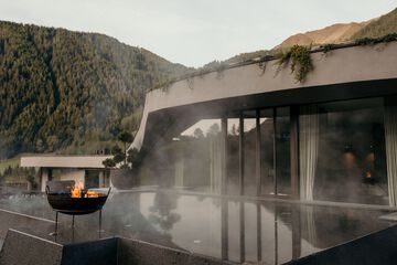 Rooftop pool