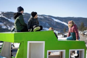 Children's play area - outdoor