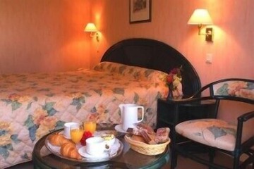 Room service - dining