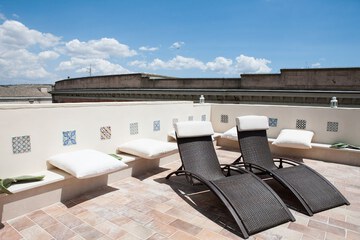Sundeck