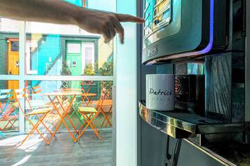 Vending machine