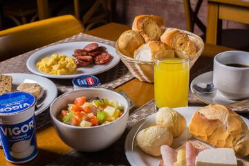 Breakfast meal