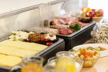 Breakfast buffet