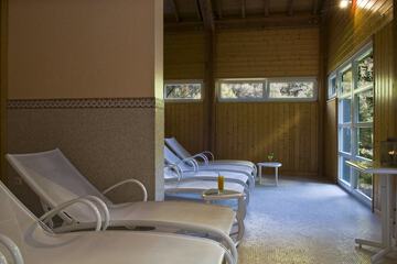 Steam room