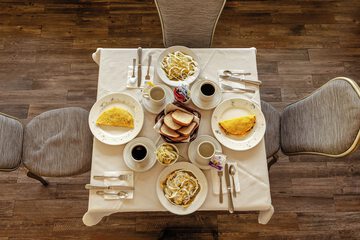 Breakfast buffet