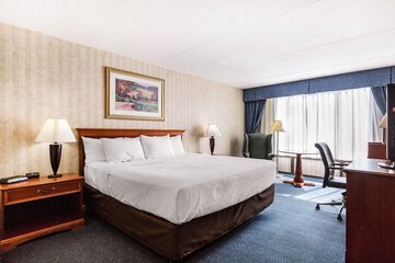 Clarion Hotel Williamsburg I 64