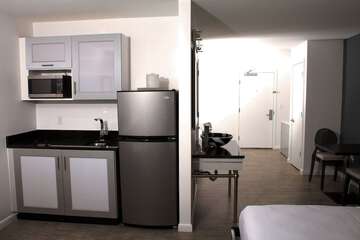 Private kitchenette