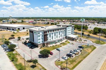 Holiday Inn Hotel & Suites Waco Northwest by IHG